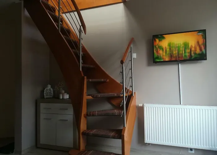 Everysky - Wilcza 3a 카르파츠